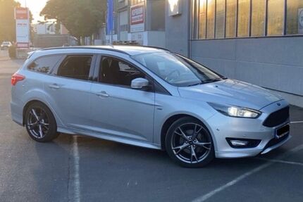 Ford Focus 182.600 km 8.800 &euro; Würzburg 97084