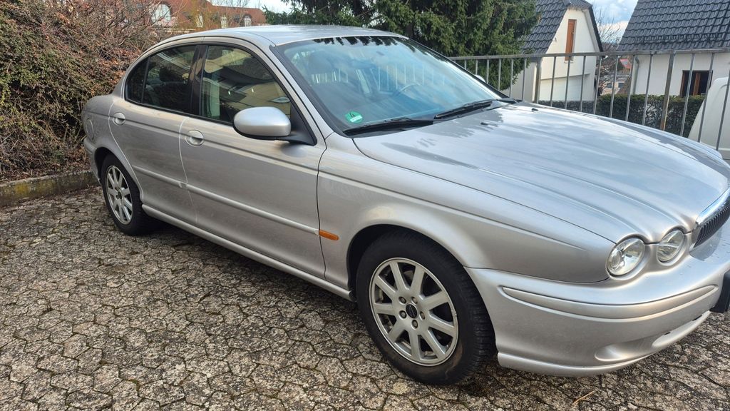 Jaguar X-Type 152.000 km 2.700 &euro; Kitzingen 97318