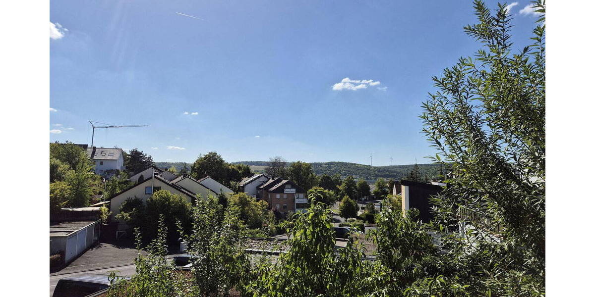 Reihenendhaus Veitshöchheim - 8 Zimmer, 186 m&sup2;, 579.000&euro; | Angebot:26555171