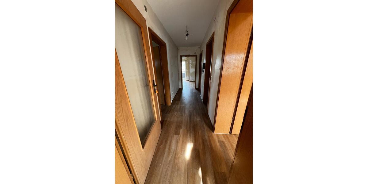 Etagenwohnung Marktheidenfeld - 4 Zimmer, 100 m&sup2;, 871&euro; | Angebot:26532038