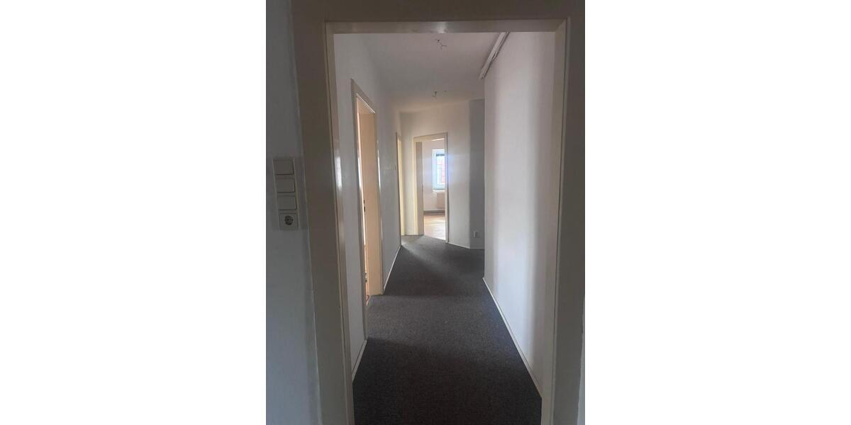 Etagenwohnung Würzburg - 1 Zimmer, 2 m&sup2;, 450&euro; | Angebot:26478213