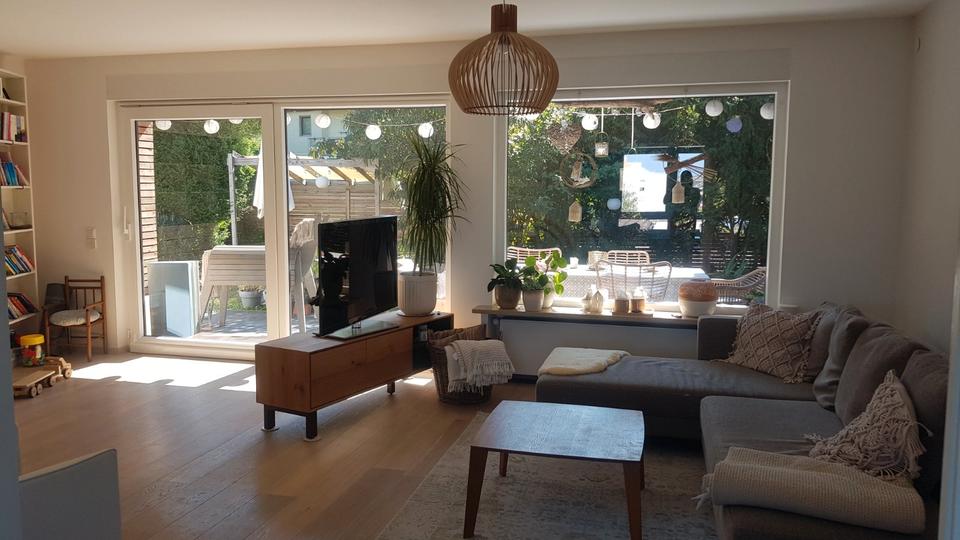 Einfamilienhaus Würzburg Lindleinsmühle - 6 Zimmer, 150 m&sup2;, 2.280&euro; | Angebot:27614240