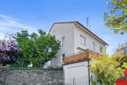 Haus Ochsenfurt - 7 Zimmer, 160 m&sup2;, 334.000&euro; | Angebot:27121815