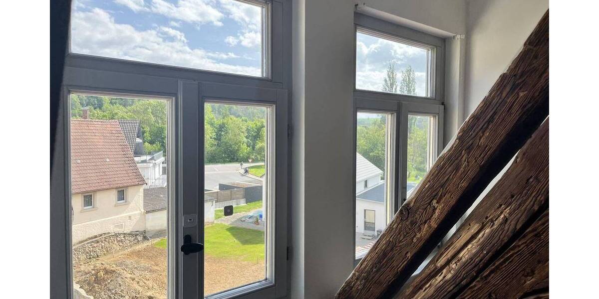 Mehrfamilienhaus, Wohnhaus Grünsfeld - 7 Zimmer, 360.000&euro; | Angebot:25706832