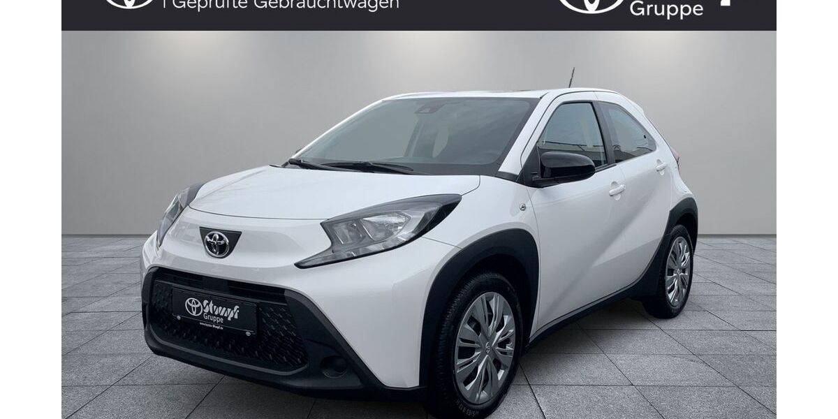 Toyota Aygo (X) 11.100 km 14.190 &euro; Würzburg 97076