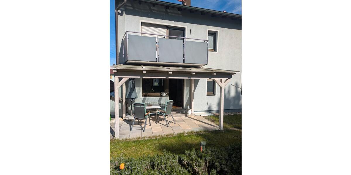 Doppelhaushälfte Ochsenfurt - 7 Zimmer, 196 m&sup2;, 490.000&euro; | Angebot:26297131