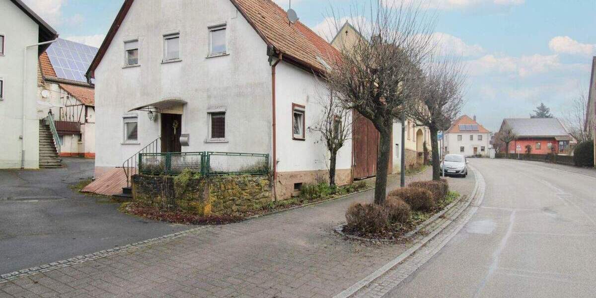 Einfamilienhaus Großrinderfeld - 4 Zimmer, 115 m&sup2;, 65.000&euro; | Angebot:25229671