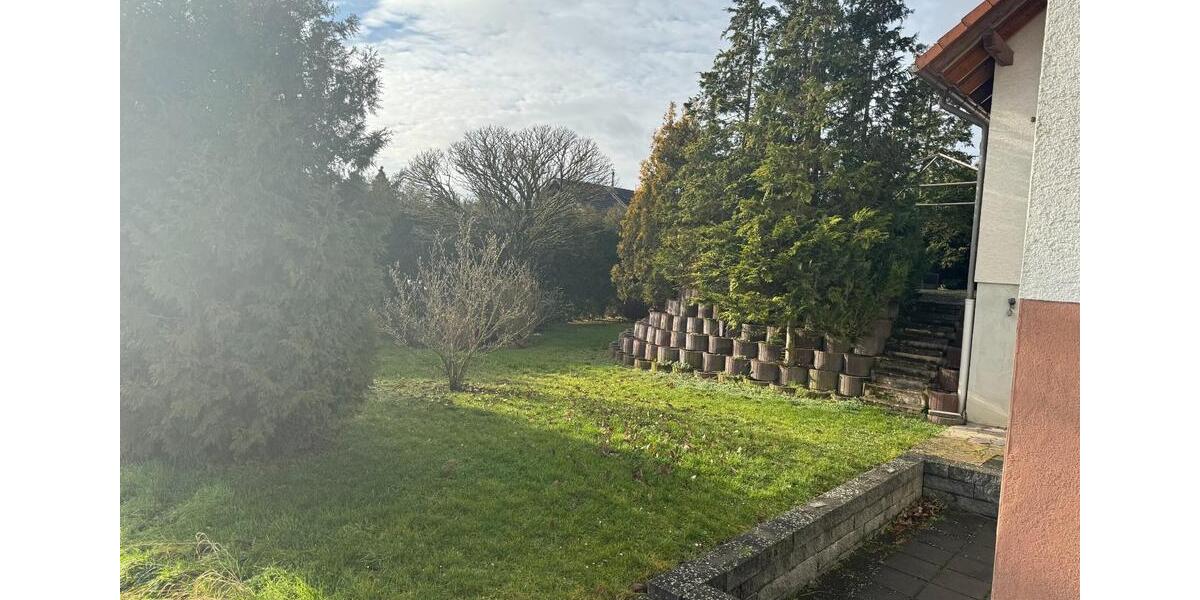 Niedrigenergie Einfamilienhaus 7.5 zimmer