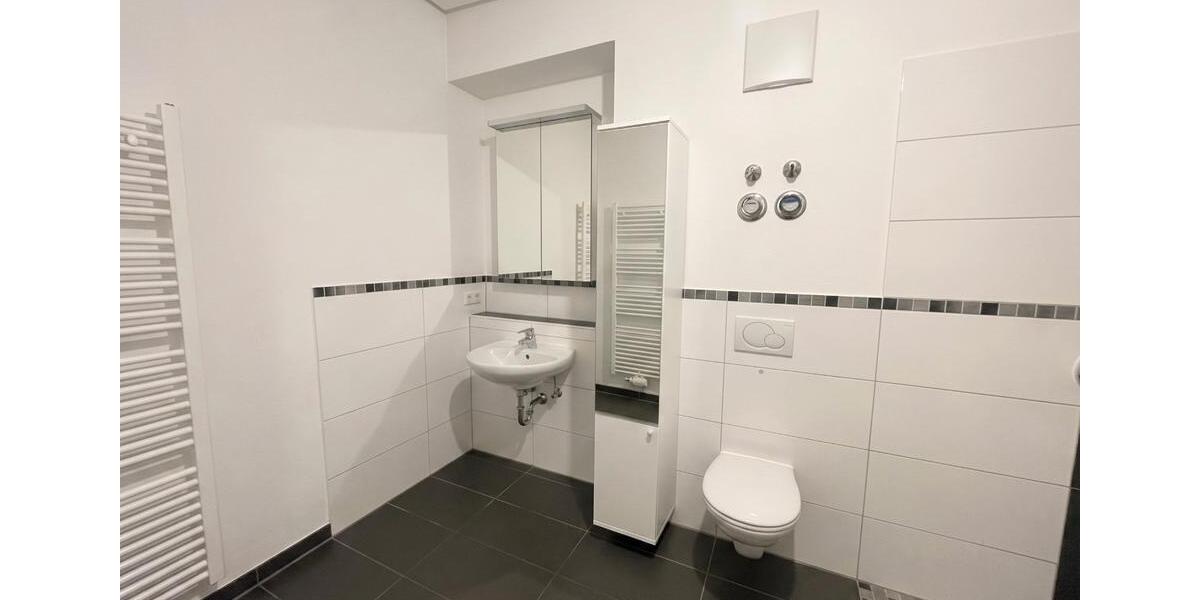Einfamilienhaus Würzburg Heuchelhof - 2 Zimmer, 84 m&sup2;, 349.000&euro; | Angebot:26676006