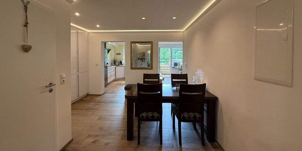 Etagenwohnung Veitshöchheim - 4 Zimmer, 101 m&sup2;, 399.000&euro; | Angebot:25139715