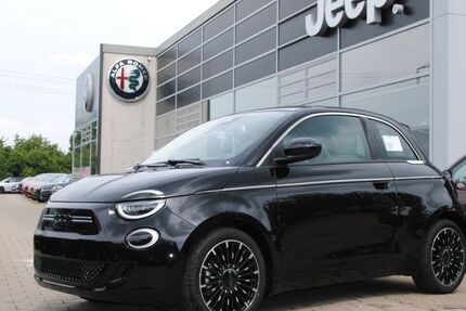 Fiat 500e 14.182 km 27.990 € Würzburg 97076