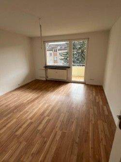 Familienfreundliche Wohnung mit Balkon in Würzburg Sanderau 4 zimmer