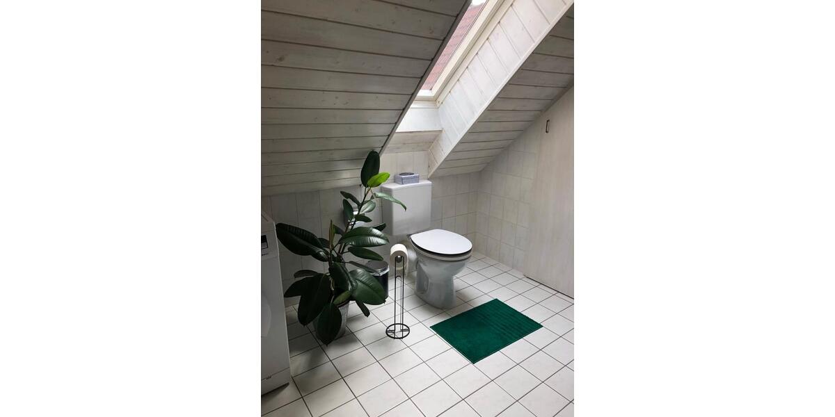 Dachgeschoßwohnung Arnstein - 3 Zimmer, 102 m&sup2;, 680&euro; | Angebot:26577626