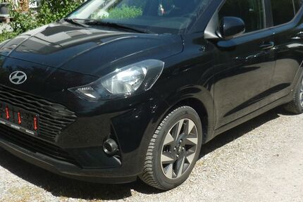 Hyundai i10 14.000 km 14.500 &euro; Estenfeld bei Würzburg 97230