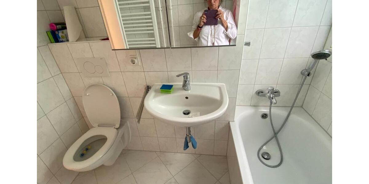 Vermiete in Top Lage 3-Zi-Wohn. in 65189 Wiesbaden, Kurparknähe 3 zimmer