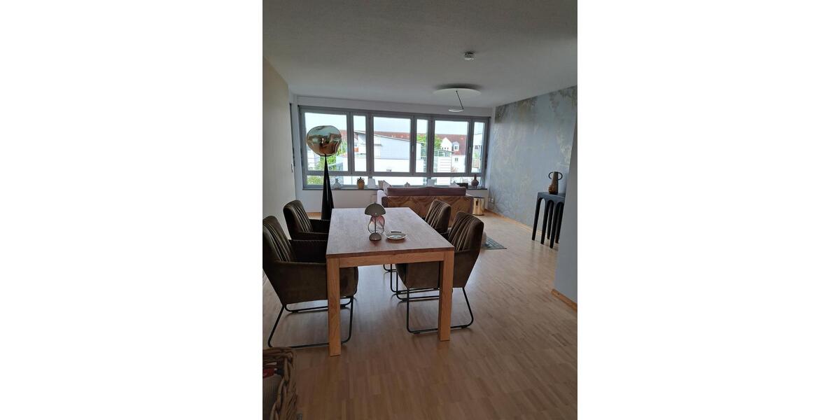 Etagenwohnung Veitshöchheim - 3 Zimmer, 79 m&sup2;, 850&euro; | Angebot:26600540