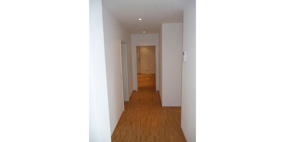 Erdgeschoßwohnung Würzburg Heuchelhof - 2 Zimmer, 70 m&sup2;, 429.000&euro; | Angebot:26676009