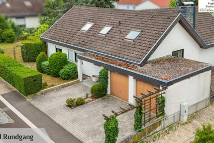 Ein Traum, hier zu wohnen: großzügiges Haus im beliebten Karlstadt
