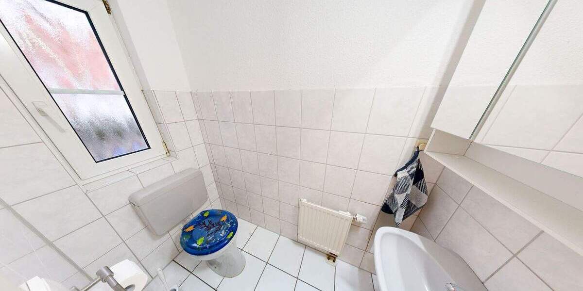 Reihenmittelhaus Winterhausen - 5 Zimmer, 114 m&sup2;, 375.000&euro; | Angebot:25176505