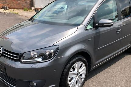 VW Touran 149.000 km 9.990 &euro; Kolitzheim 97509