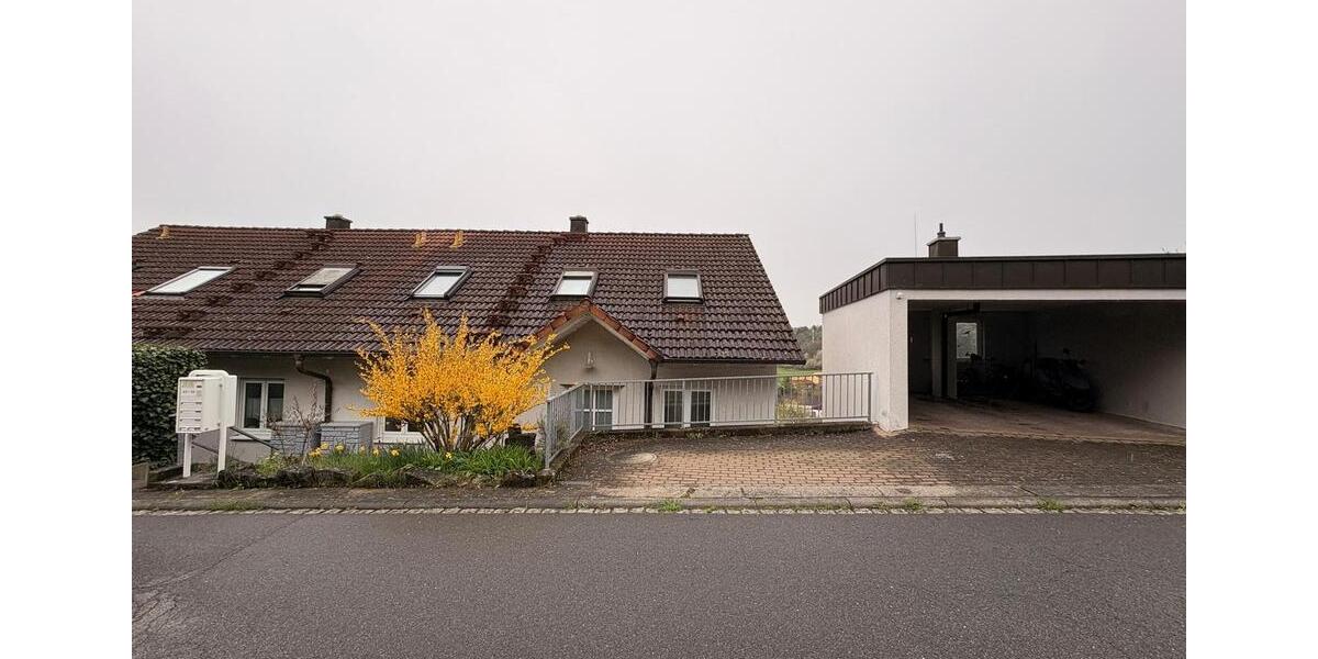 Maisonettenwohnung Würzburg Dürrbachau - 4 Zimmer, 134 m&sup2;, 1.480&euro; | Angebot:26454294