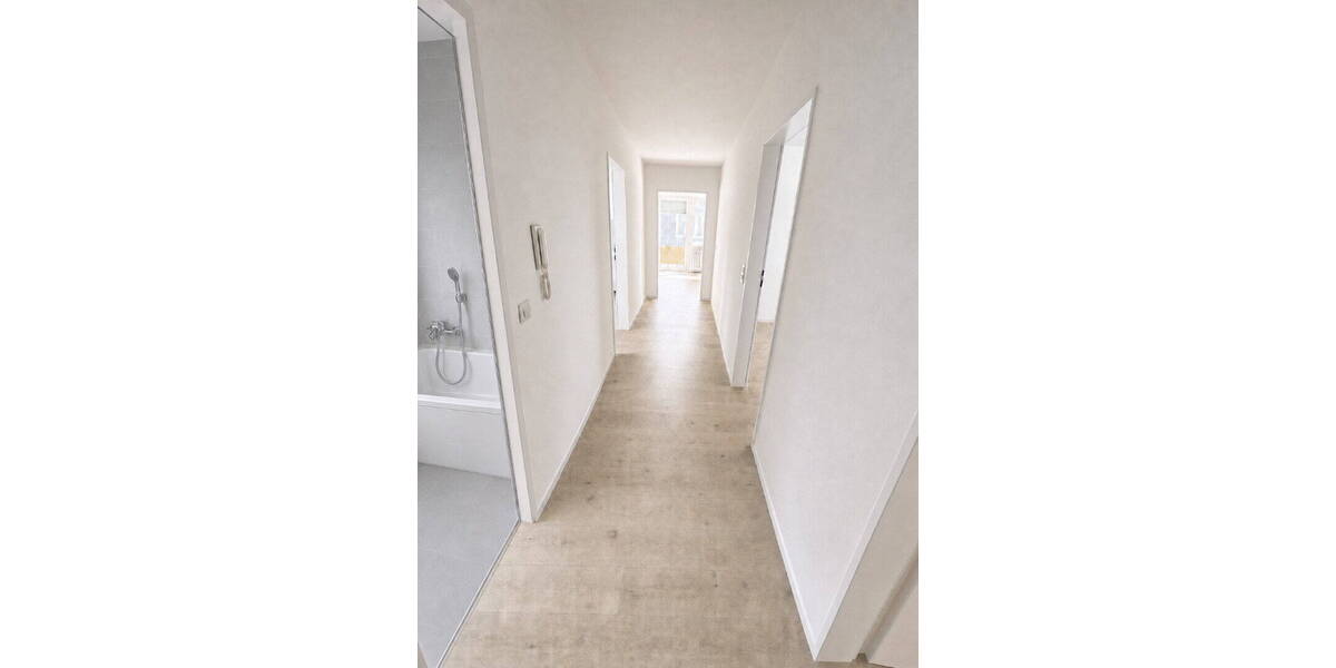 Etagenwohnung Würzburg Versbach - 3 Zimmer, 79 m&sup2;, 265.000&euro; | Angebot:26820802