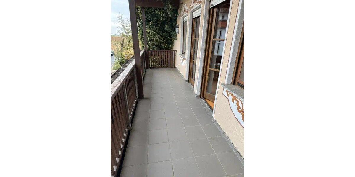 Einfamilienhaus Grünsfeld - 8 Zimmer, 266 m&sup2;, 550.000&euro; | Angebot:26395188