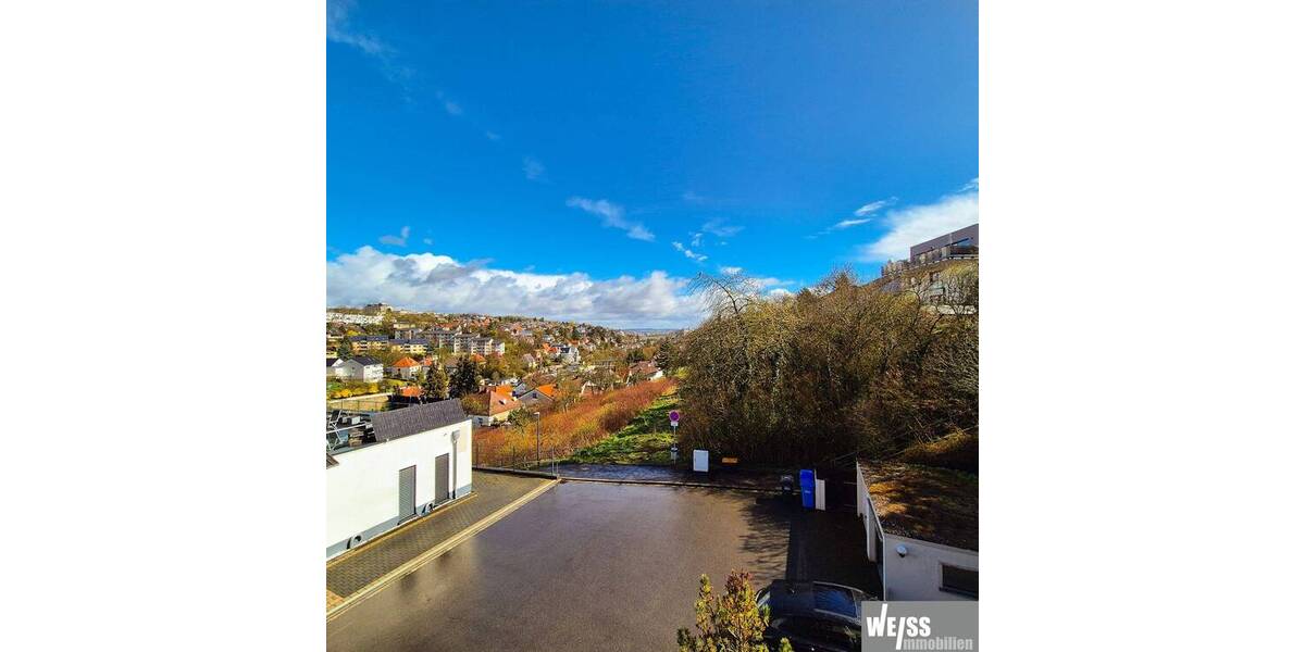 Etagenwohnung Höchberg - 5 Zimmer, 219 m&sup2;, 2.120&euro; | Angebot:26799113