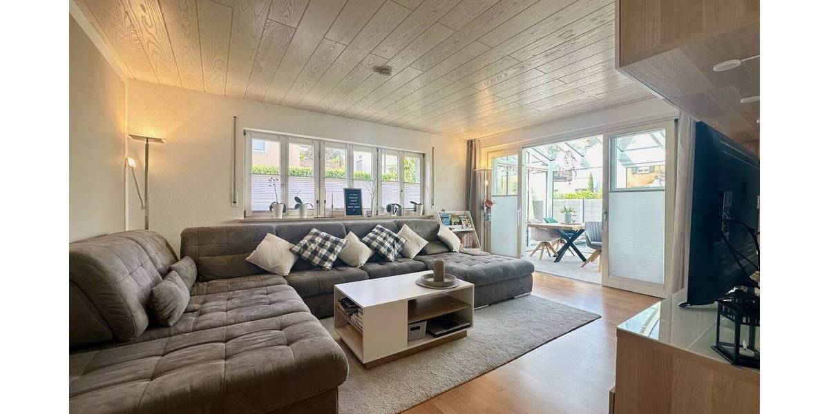 Etagenwohnung Zell am Main - 4 Zimmer, 105 m&sup2;, 350.000&euro; | Angebot:26438132