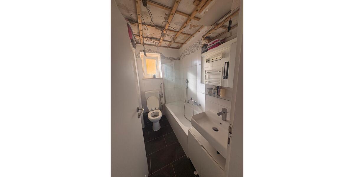 Etagenwohnung Würzburg Lindleinsmühle - 3 Zimmer, 67 m&sup2;, 270.000&euro; | Angebot:26238923