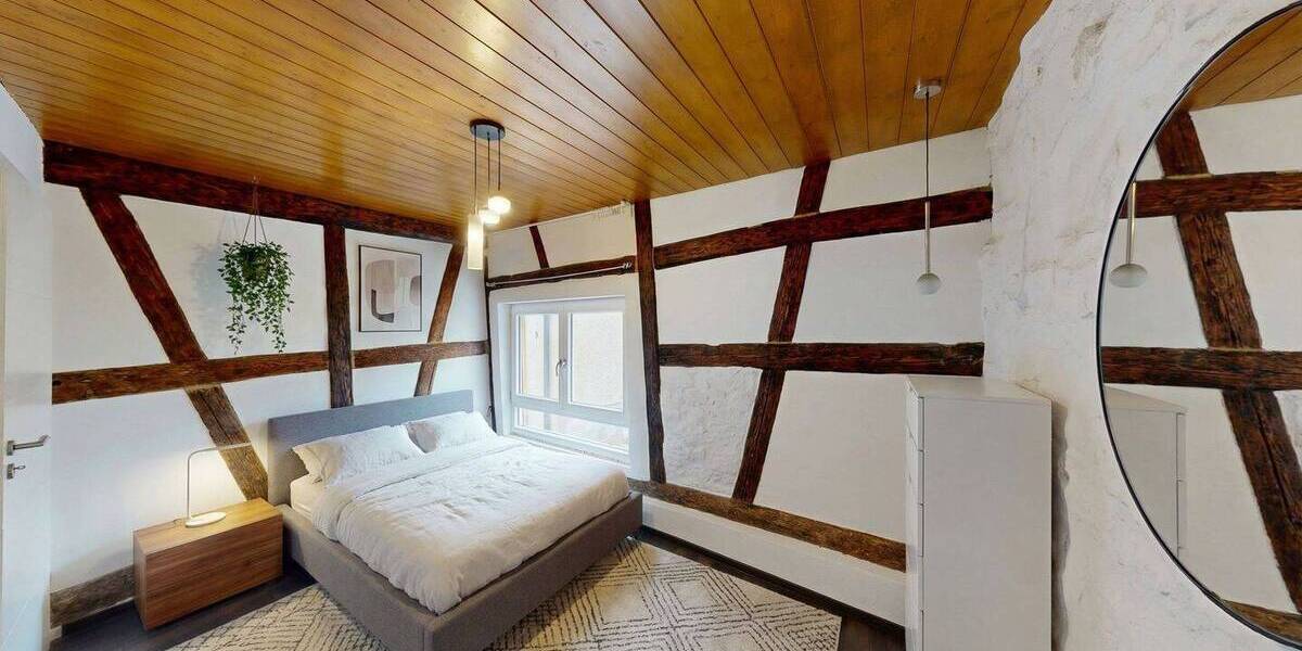 Mehrfamilienhaus, Wohnhaus Kitzingen Repperndorf - 6 Zimmer, 225 m&sup2;, 385.000&euro; | Angebot:25997026