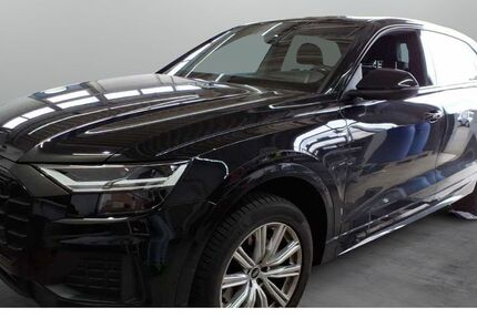 Audi Q8 39.500 km 69.980 € Würzburg 97076