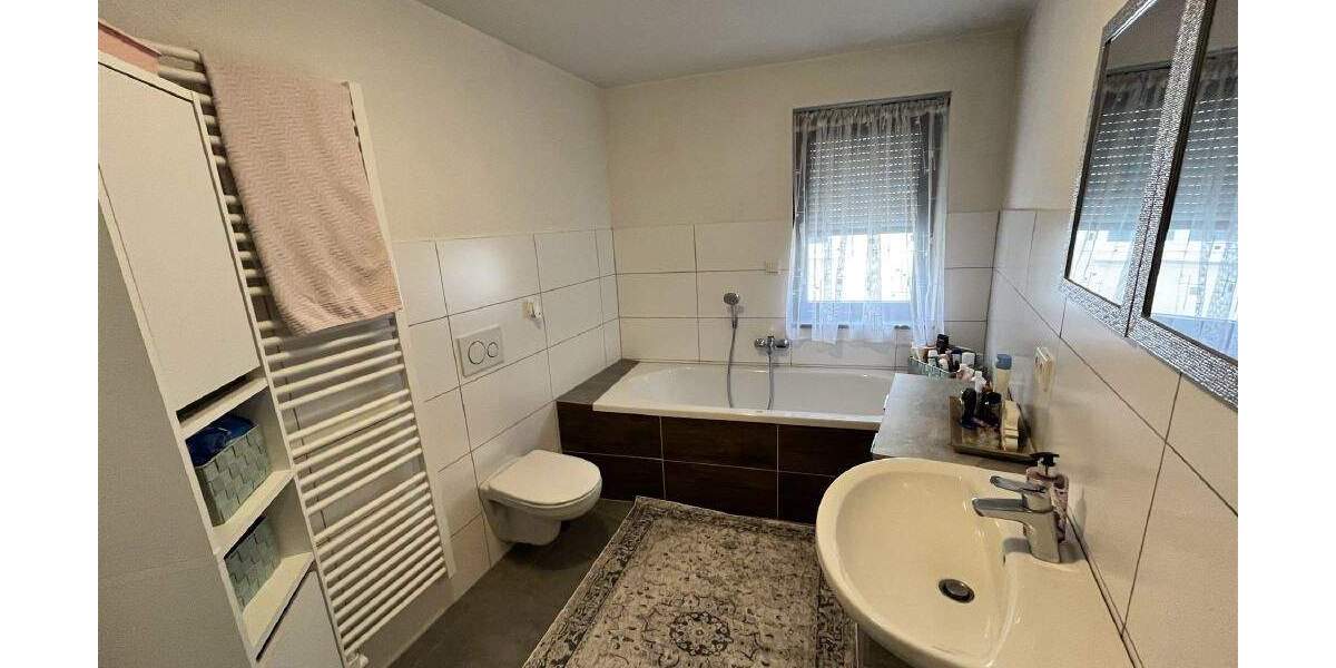 Mehrfamilienhaus, Wohnhaus Tauberbischofsheim - 5 Zimmer, 142 m&sup2;, 365.000&euro; | Angebot:25706818