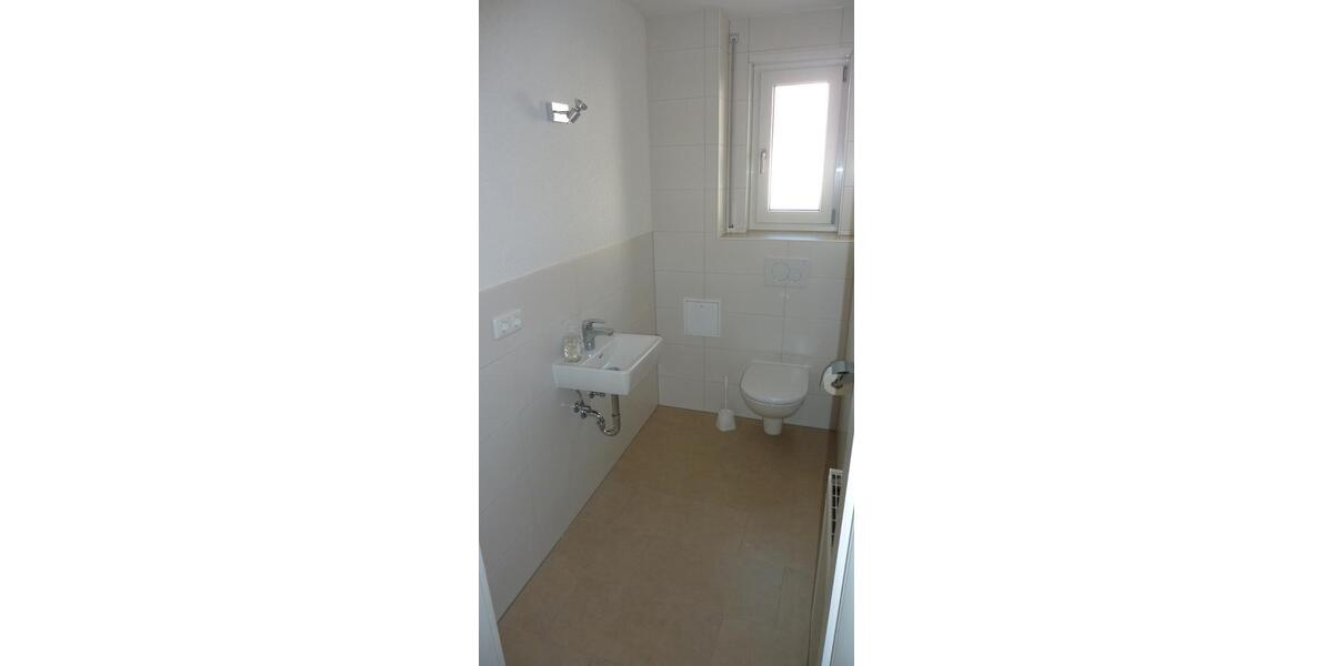 Etagenwohnung Tauberbischofsheim - 4 Zimmer, 106 m&sup2;, 950&euro; | Angebot:27587424