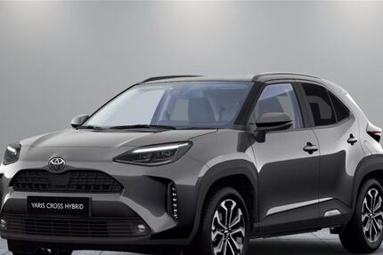 Toyota Yaris Cross 1.500 km 29.990 &euro; Würzburg 97076