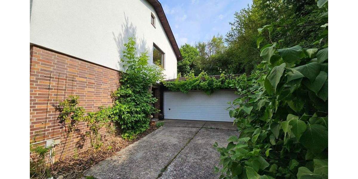Einfamilienhaus Ochsenfurt - 8 Zimmer, 196 m&sup2;, 698.000&euro; | Angebot:25698650