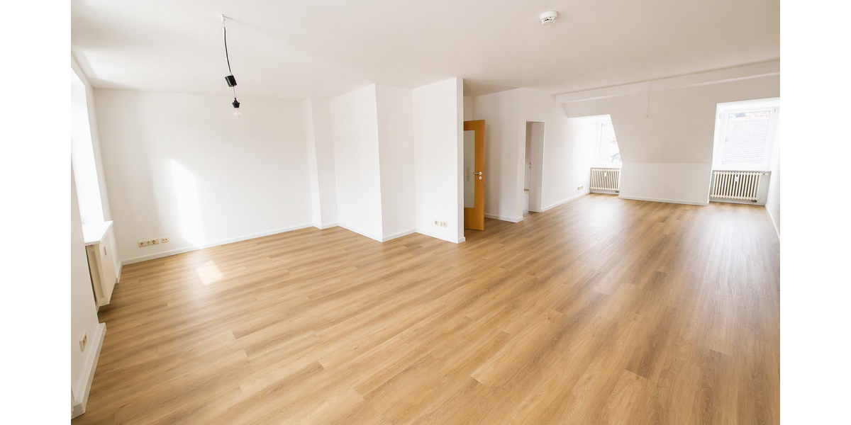Etagenwohnung Würzburg Altstadt - 4 Zimmer, 147 m&sup2;, 1.690&euro; | Angebot:27079116