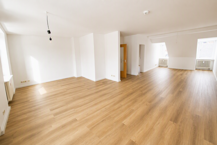 Wohnung Würzburg Altstadt - 4 Zimmer, 147 m&sup2;, 1.690&euro; | Angebot:27079116