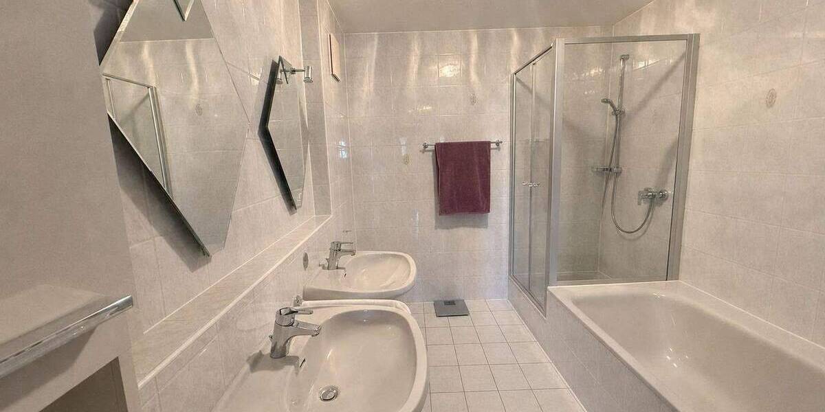 Etagenwohnung Rimpar - 2 Zimmer, 90 m&sup2;, 319.000&euro; | Angebot:26843916