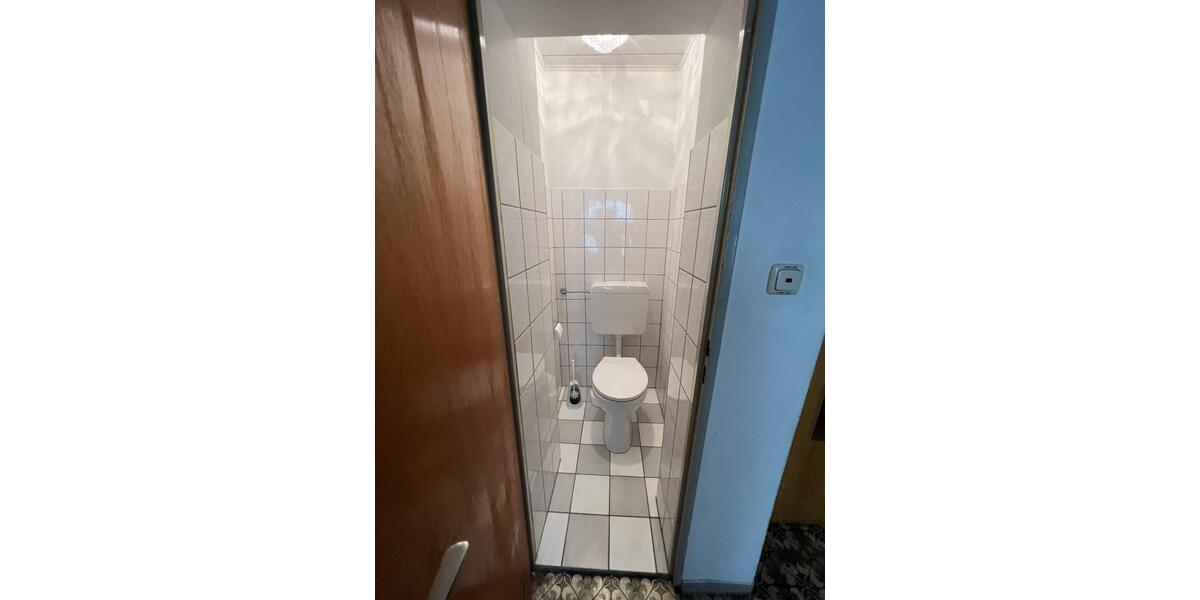 Mehrfamilienhaus, Wohnhaus Dettelbach - 8 Zimmer, 191 m&sup2;, 199.000&euro; | Angebot:26991778