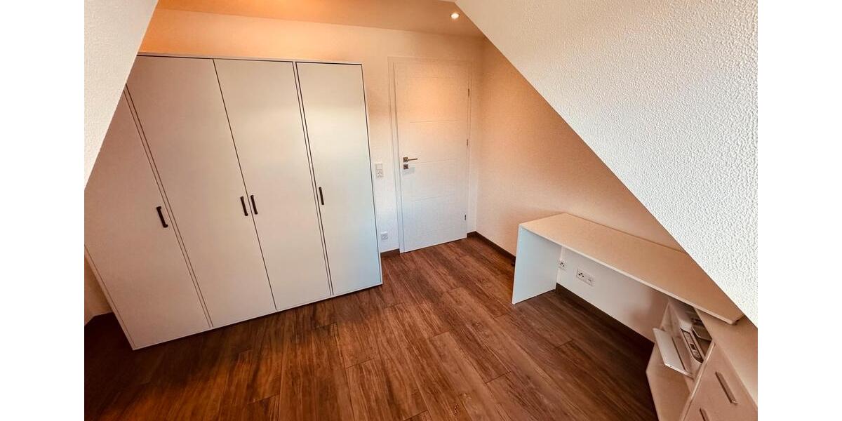 Dachgeschoßwohnung Marktheidenfeld - 3 Zimmer, 85 m&sup2;, 1.690&euro; | Angebot:26594895