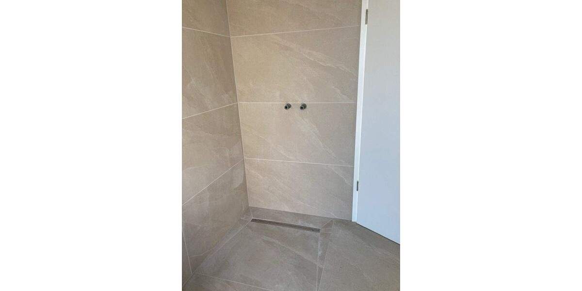 Etagenwohnung Würzburg Heidingsfeld - 2 Zimmer, 70 m&sup2;, 395.000&euro; | Angebot:26290199