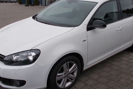 VW Golf 230.339 km 4.690 &euro; Kitzingen 97318
