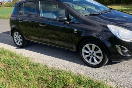Opel Corsa 118.500 km 3.850 &euro; Hettstadt 97265