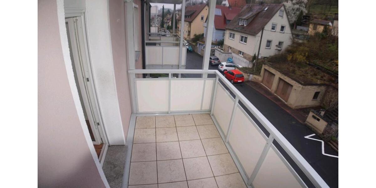 Etagenwohnung Ochsenfurt - 3 Zimmer, 68 m&sup2;, 510&euro; | Angebot:26193738