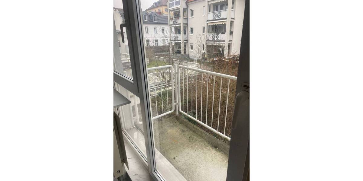 Etagenwohnung Würzburg Sanderau - 2 Zimmer, 48 m&sup2;, 250.000&euro; | Angebot:26093201