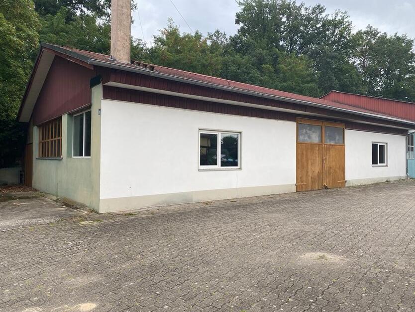 200qm Lagerhalle zu vermieten 4€ netto qm Halle Scheune Lager zimmer