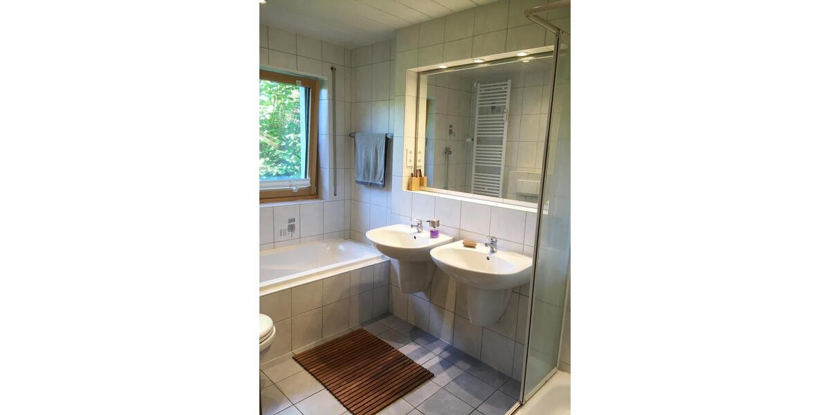 Erdgeschoßwohnung Würzburg Heuchelhof - 2 Zimmer, 65 m&sup2;, 700&euro; | Angebot:25303490