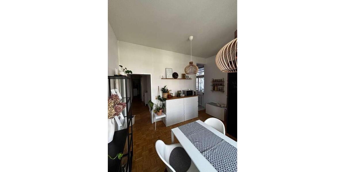 Etagenwohnung Würzburg Frauenland - 2.5 Zimmer, 64 m&sup2;, 1.200&euro; | Angebot:26699654
