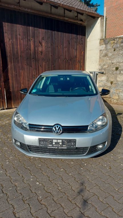 VW Golf 153.000 km 5.340 € Reichenberg 97234